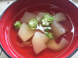 二幕　冷たいお椀「ゆうごう（夕顔）の冷汁」