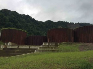 「（M043）土石流のモニュメント／磯辺行久」