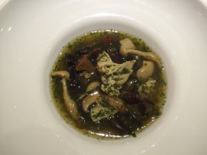 きのこのブイヨンスープ