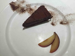 デザートはショコラのケーキ（なんか名前がついてたけど忘れた）