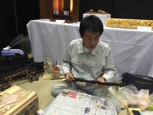 匠の技を見学したり