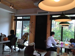 小さいながらも、空間を広々使っているからお隣さんも気にならない。