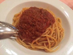 子ども用にはミートソースを頼んでみました