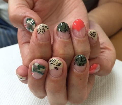 キャンプに合わせて、両手をキャンプ仕様にしていただきました