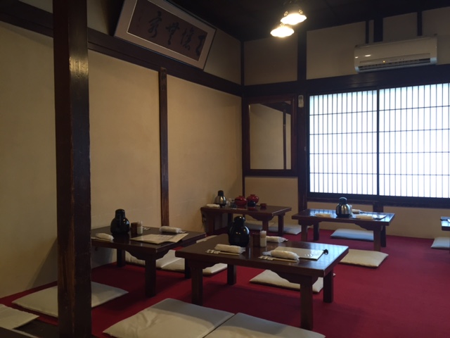 ２階は子連れにやさしい座敷席